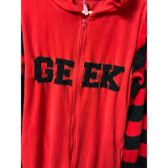 Tarae by Rue 21 Geek Hooded Fleece One piece Medium Lounge Pajamas Unisex - Picture 4 of 8